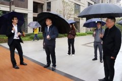 泉州投资区党工委次要带领带队开展节前沉点平